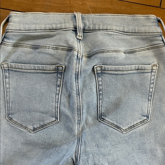 EUC PacSun Light Wash distressed High rise Skinny Jeans - Picture 10 of 11